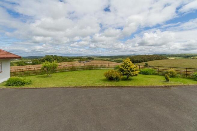 Garden & Views