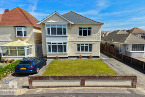 7, Hengistbury Road, Bournemouth BH6 4DF