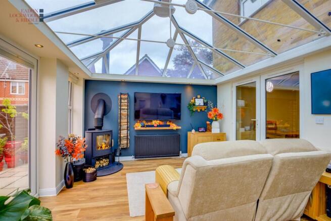 3 bed House for sale Image 8