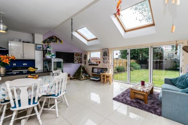Kitchen/Dining/Famil