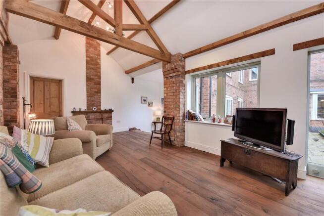 Stable Lounge