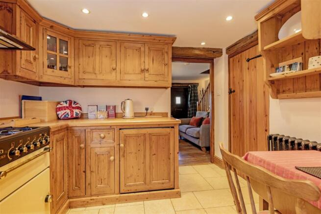 Kitchen-2.jpg