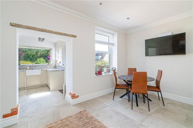 3 bed Semi-Detached for sale Image 5