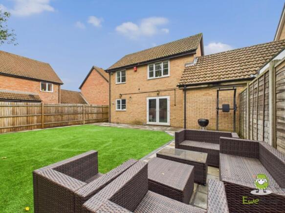 EweMove Estate Agents Basingstoke - York Close - G