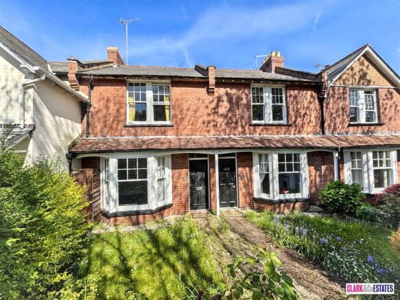 3-bed terraced on Monmouth Avenue, Topsham, £425,000
