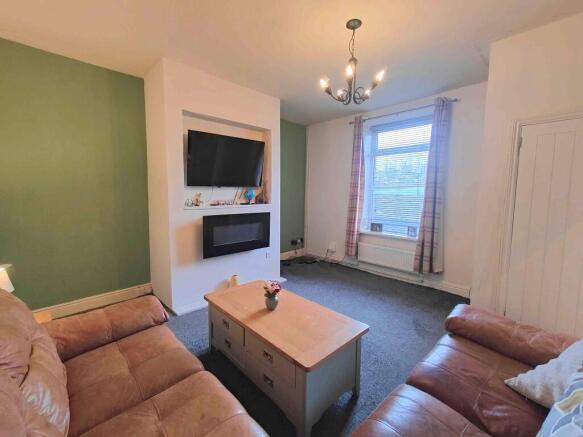 2 bed Terraced for sale Image 7