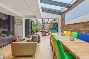 11, Tonsley Hill, London SW18 1BE
