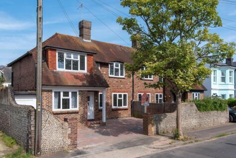 Madeira Avenue, Worthing, BN11