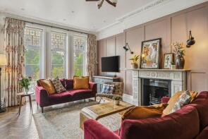 19, The Chase, London SW4 0NP