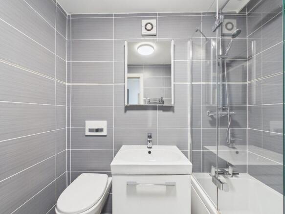 Main Bathroom
