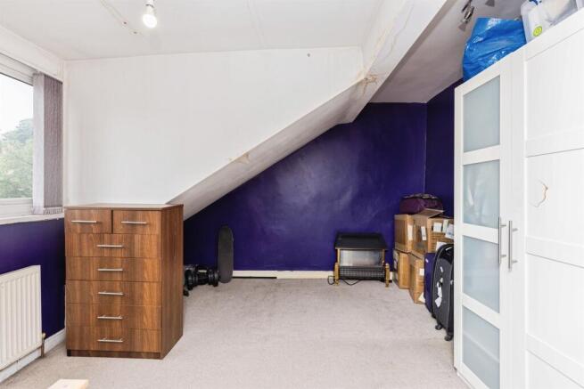 4 bed Terraced for sale Image 12