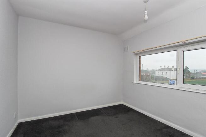 2 bed House for sale Image 6