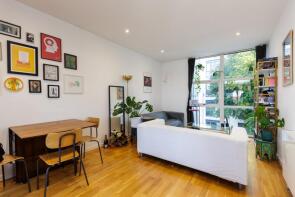 Apartment 1, 208, Long Lane, London SE1 4QB