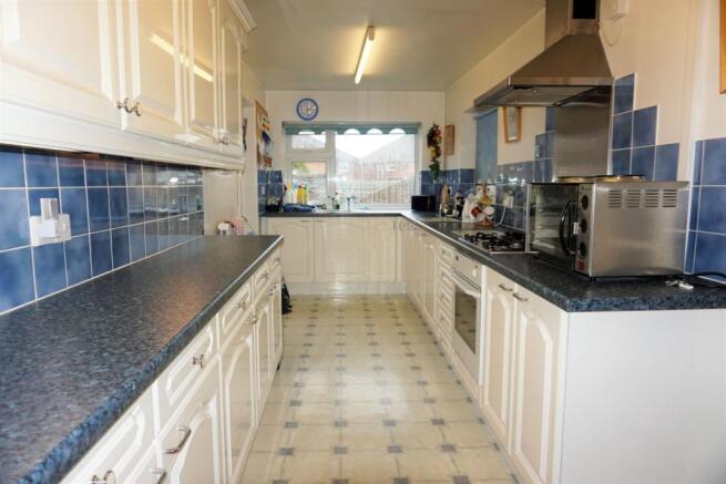 Kitchen/Breakfast