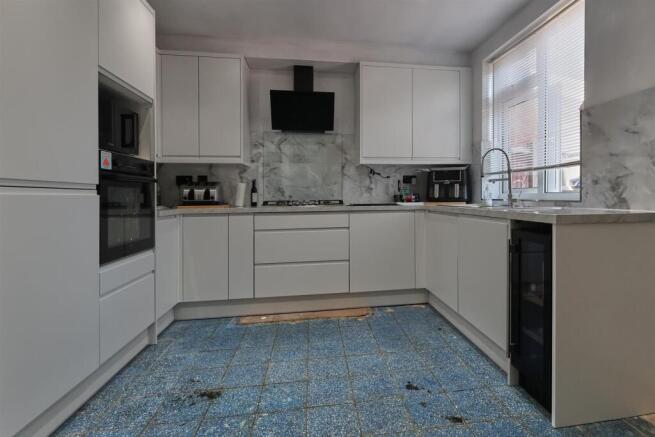 Refitted kitchen to rear