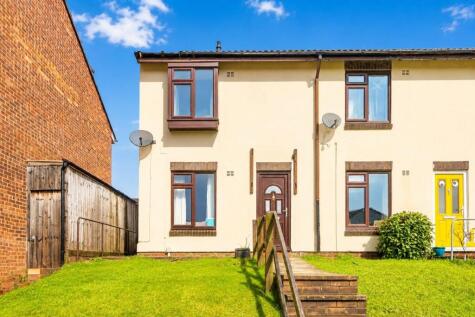 Stonebridge Drive, Frome, BA11
