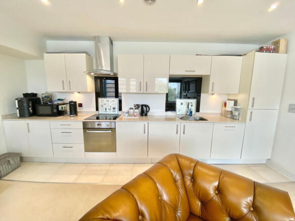 Fitted Kitchen