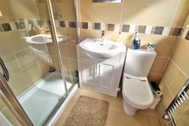 En-suite 2