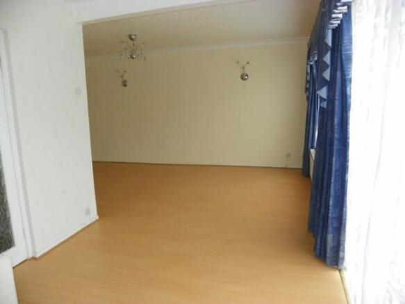 L shape dining room