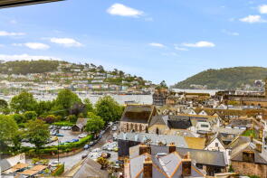 Flat 3, Mount Galpine, Clarence Hill, Dartmouth TQ6 9NX