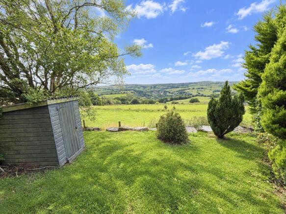 2 bed Detached for sale Image 6