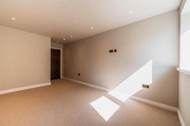 1 bed Apartment for sale Image 9