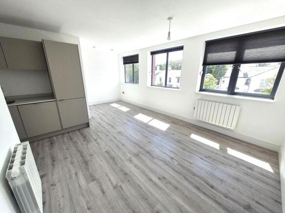 Lounge Diner to Kitchen