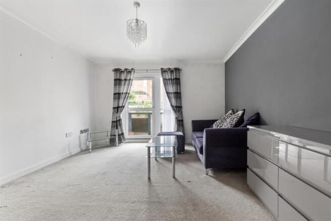 100220262_REL_Flat 19 Windmill House 146 Westferry