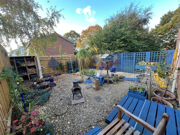 42 stockham park GRD 11.jpg