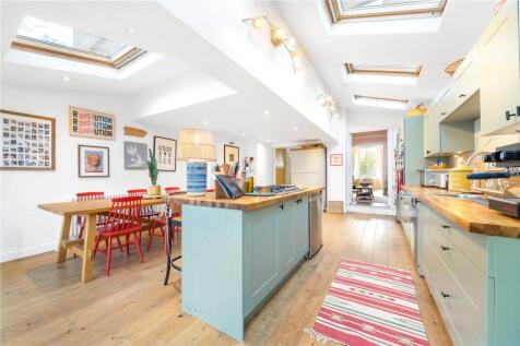 Ashbourne Grove, East Dulwich, London, SE22