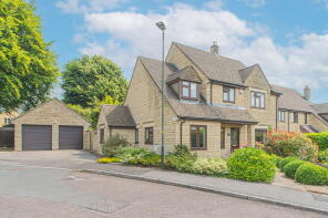 1 Court House, Springfields, Tetbury GL8 8EN