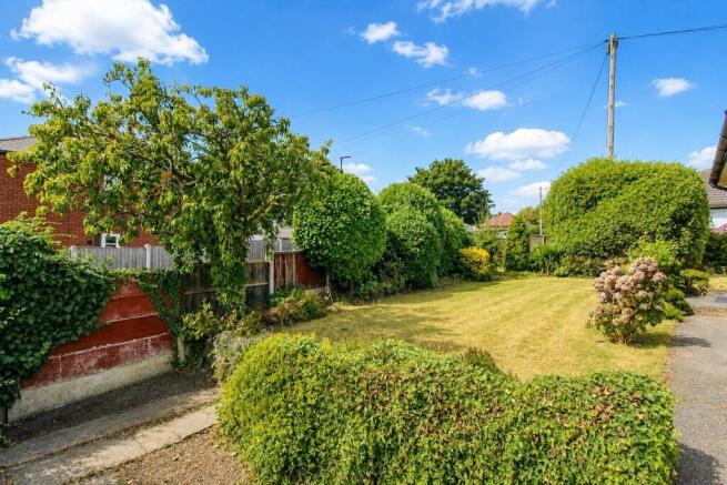 2 bed Detached Bungalow for sale Image 4