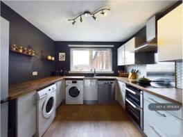 Flat 2/2, 2, Newhall Street, Glasgow G40 1LA