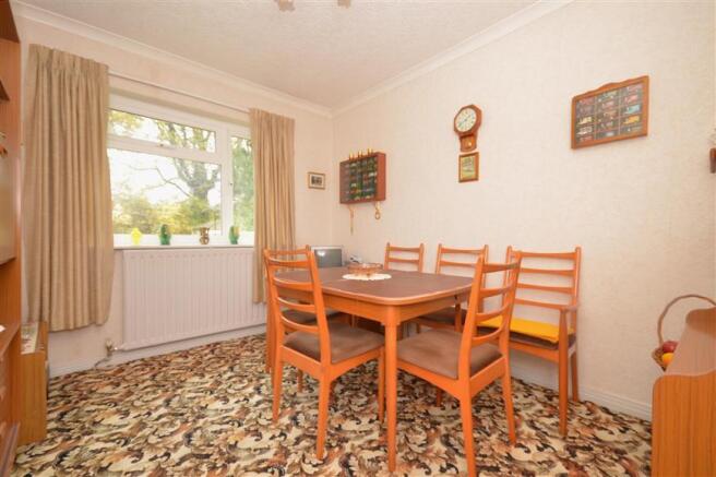 Dining Room/ Bedroom 2