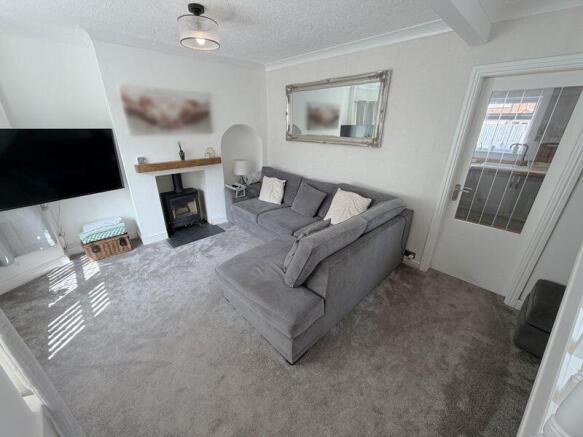 Oakmoor Avenue - Bispham - FY2 0EE photo 4