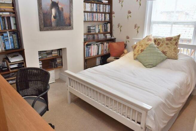 Photo 46
