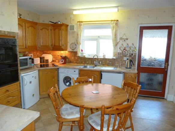 Kitchen 1