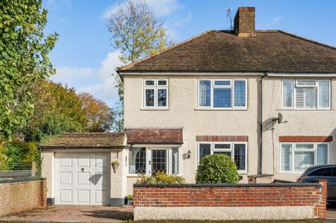 Read Road, Ashtead, KT21