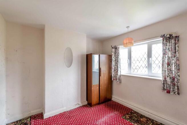 3 bed Semi-Detached for sale Image 9