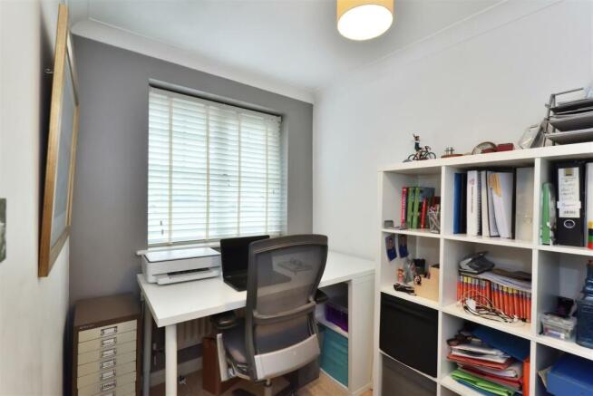 6 Clarksons Lane Hereford - (18).jpg
