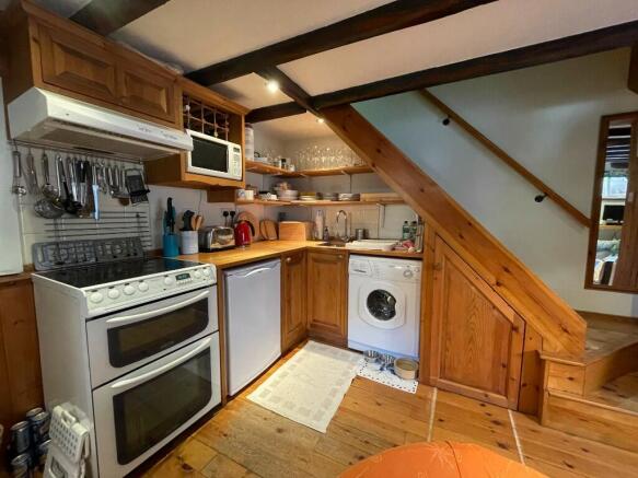 2 bed Cottage for sale Image 4