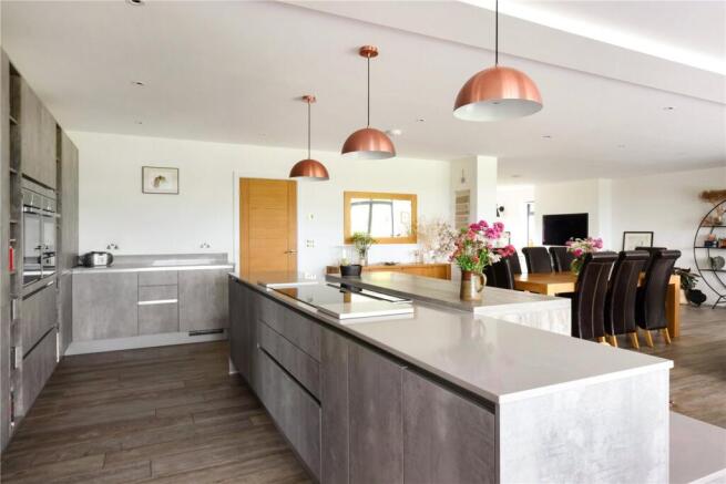 Southam Lane, Southam, Cheltenham, Gloucestershire, GL52 photo 4