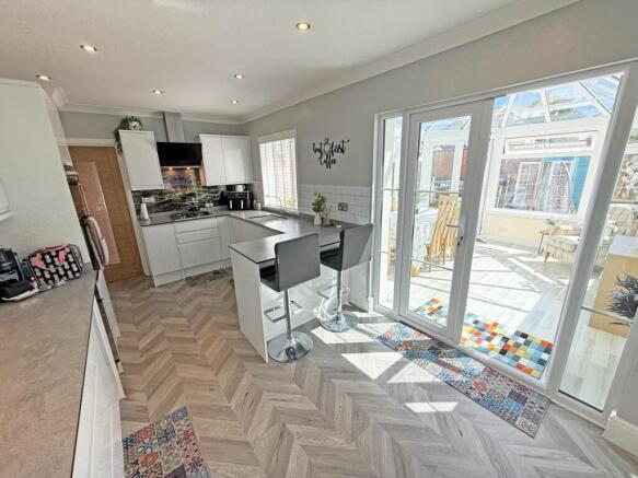 Old Woodlands Road 24 - Kitchen Front.jpg