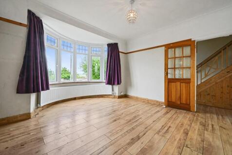 Fairfields Crescent, London