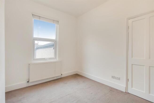 9_Bedroom 2-1.jpg