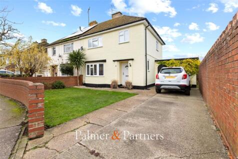 Rutland Avenue, Shrub End, Colchester, Essex, CO2