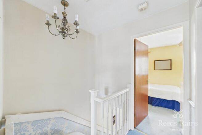 2 bed Semi-Detached for sale Image 11