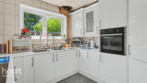 Repton Manor Road, Ashford