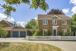4, The Lawns, Ascot SL5 8TZ