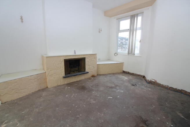 Lounge T202609161214.jpg